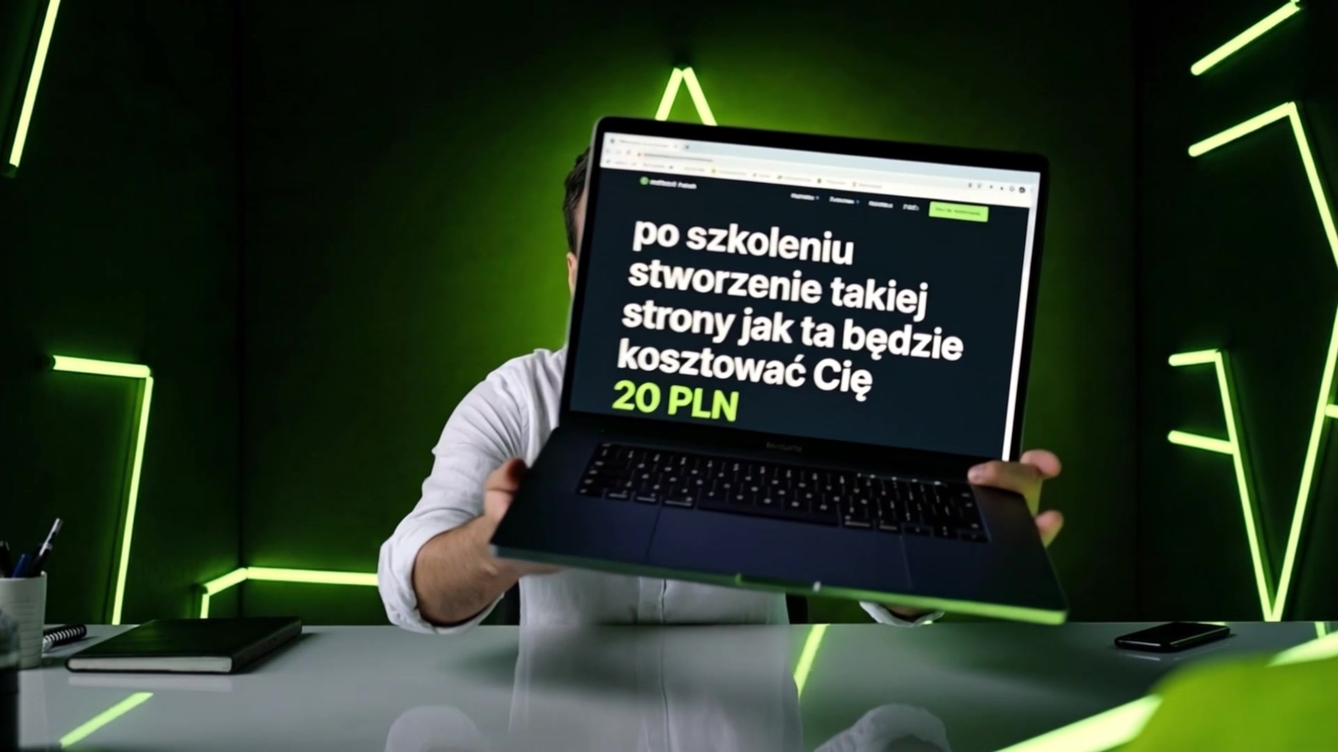 Oskar — twórca kursu AI Te Strony